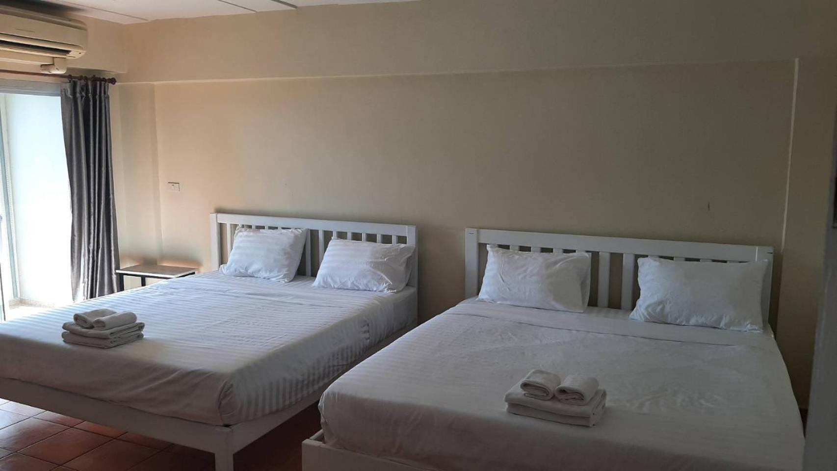 Lomsabai Apartments Bangsaen Εξωτερικό φωτογραφία