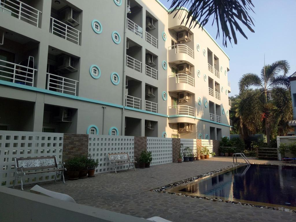 Lomsabai Apartments Bangsaen Εξωτερικό φωτογραφία