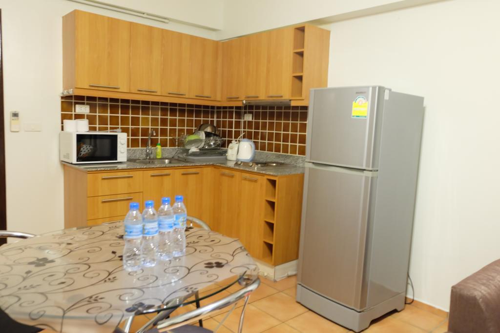 Lomsabai Apartments Bangsaen Εξωτερικό φωτογραφία