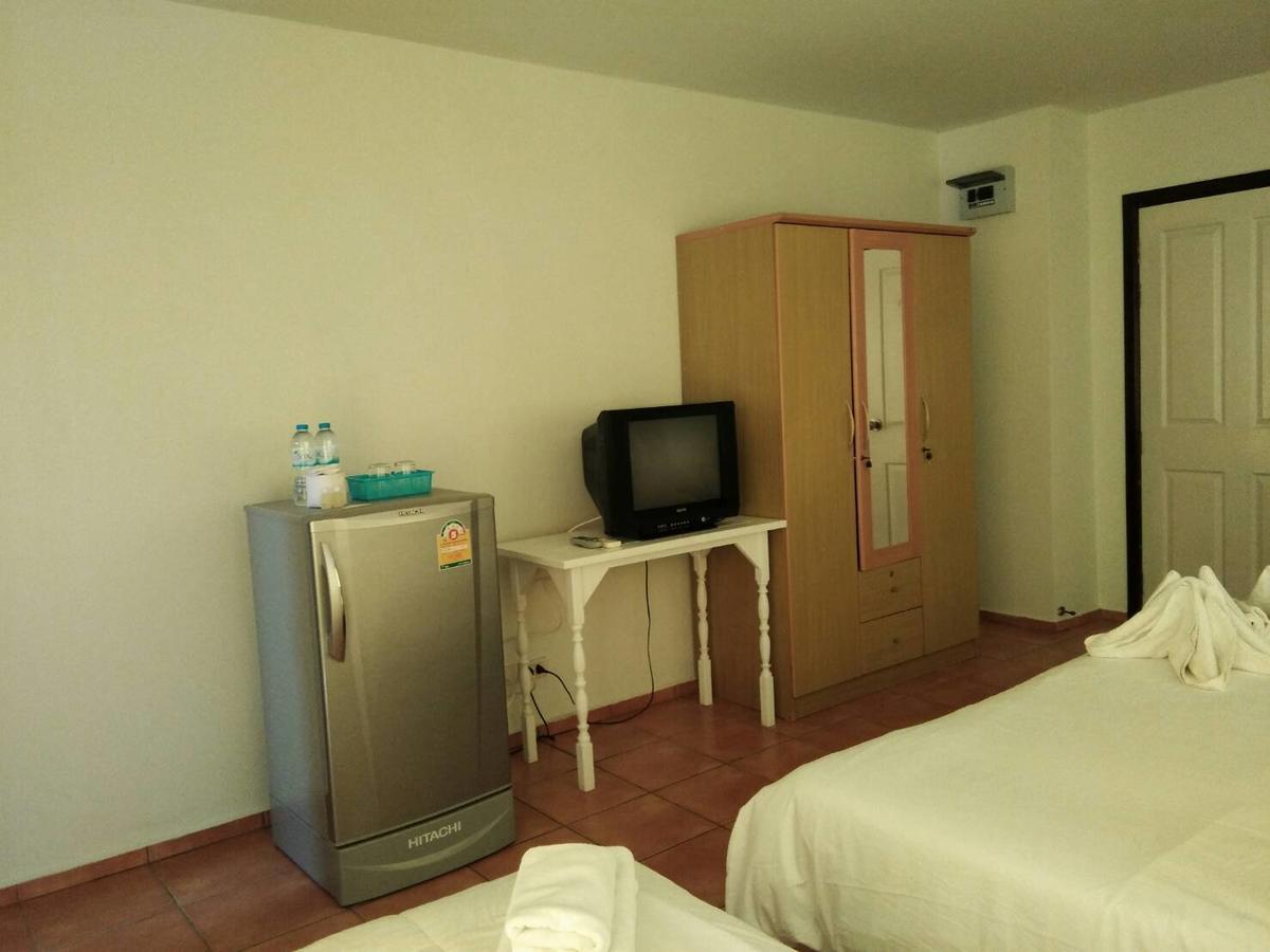 Lomsabai Apartments Bangsaen Εξωτερικό φωτογραφία