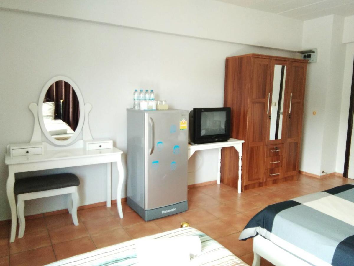 Lomsabai Apartments Bangsaen Εξωτερικό φωτογραφία