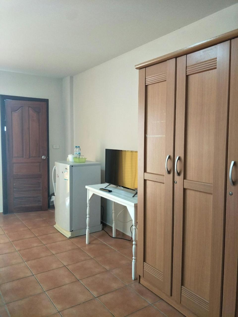 Lomsabai Apartments Bangsaen Εξωτερικό φωτογραφία
