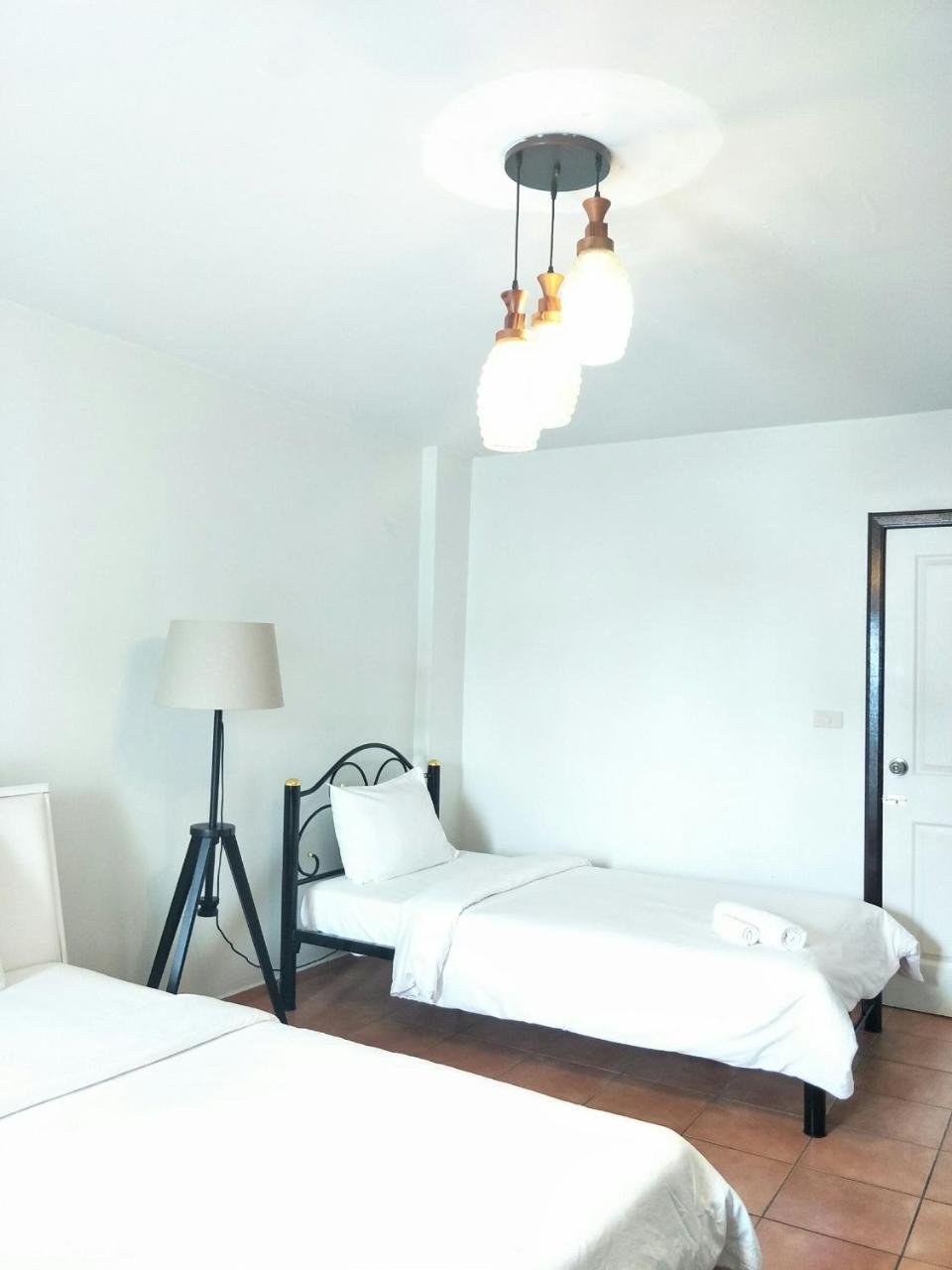 Lomsabai Apartments Bangsaen Εξωτερικό φωτογραφία