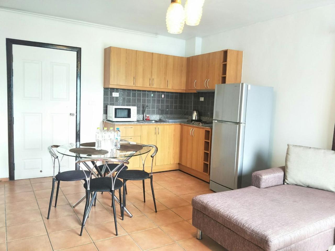 Lomsabai Apartments Bangsaen Εξωτερικό φωτογραφία