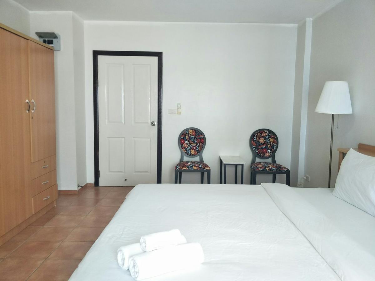 Lomsabai Apartments Bangsaen Εξωτερικό φωτογραφία