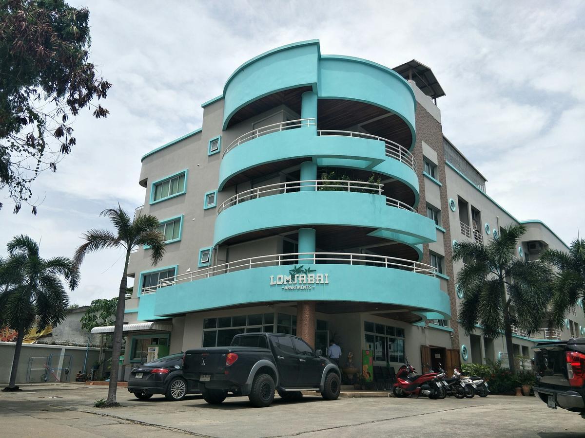 Lomsabai Apartments Bangsaen Εξωτερικό φωτογραφία