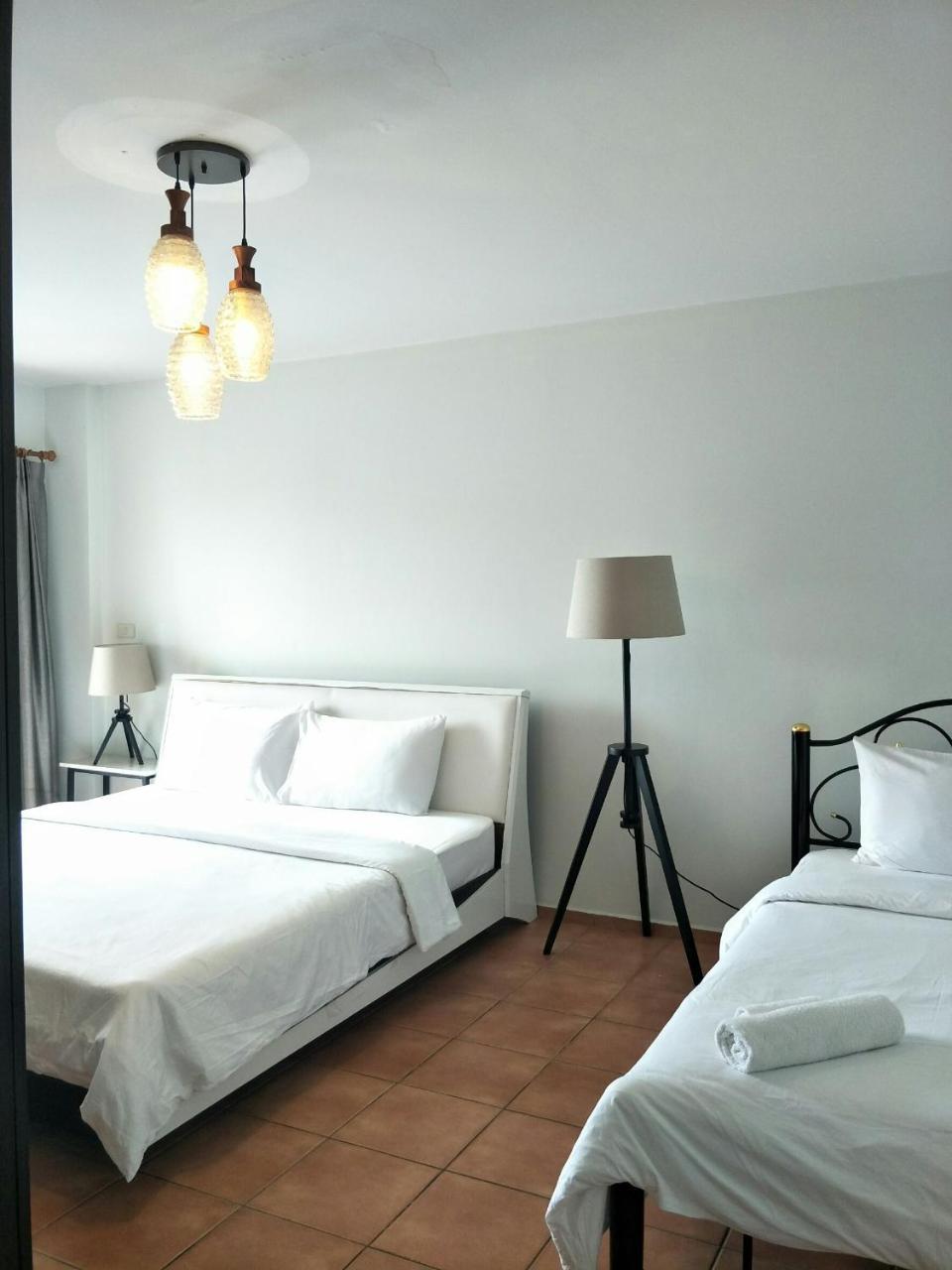 Lomsabai Apartments Bangsaen Εξωτερικό φωτογραφία
