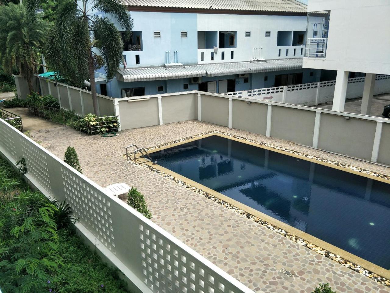 Lomsabai Apartments Bangsaen Εξωτερικό φωτογραφία