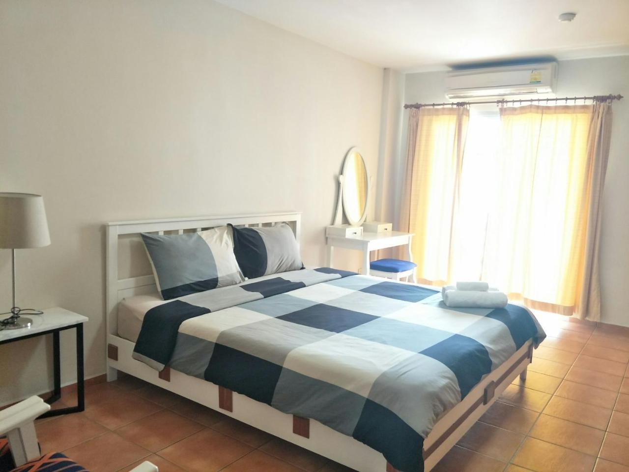 Lomsabai Apartments Bangsaen Εξωτερικό φωτογραφία