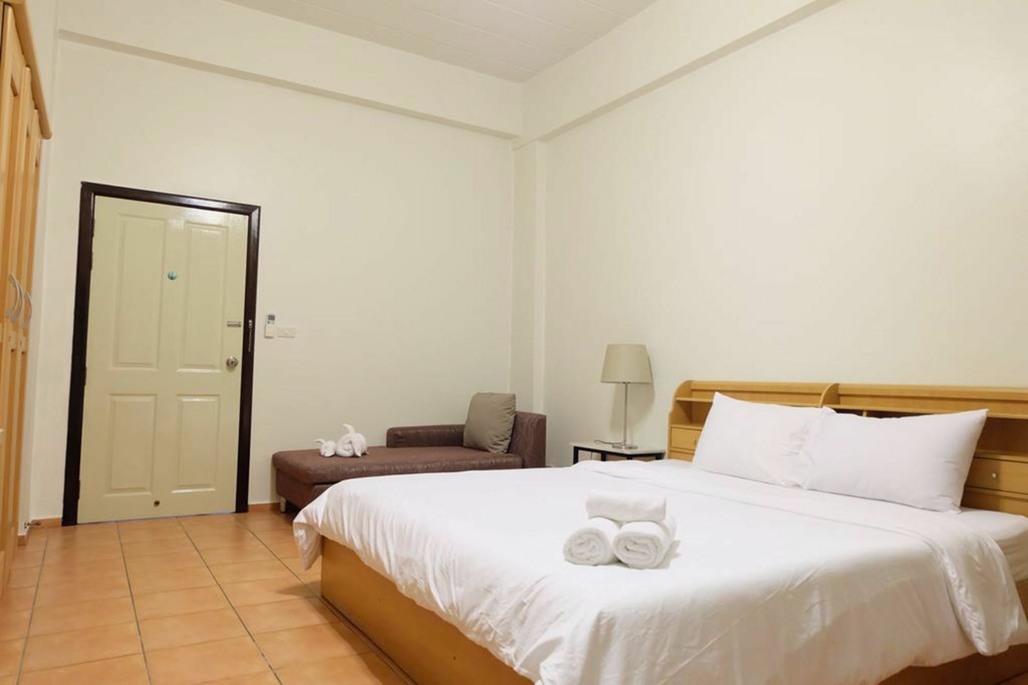 Lomsabai Apartments Bangsaen Εξωτερικό φωτογραφία