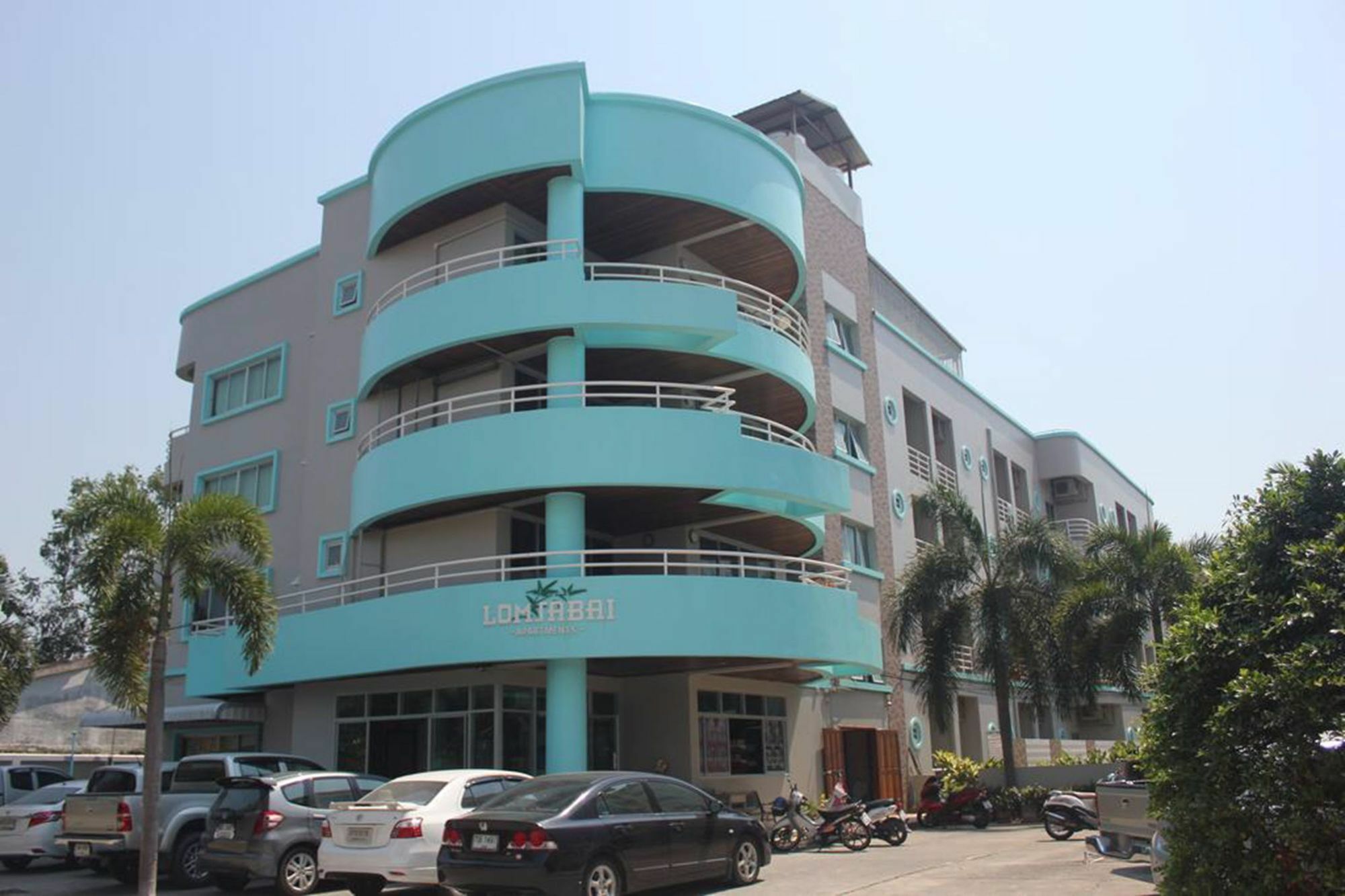 Lomsabai Apartments Bangsaen Εξωτερικό φωτογραφία
