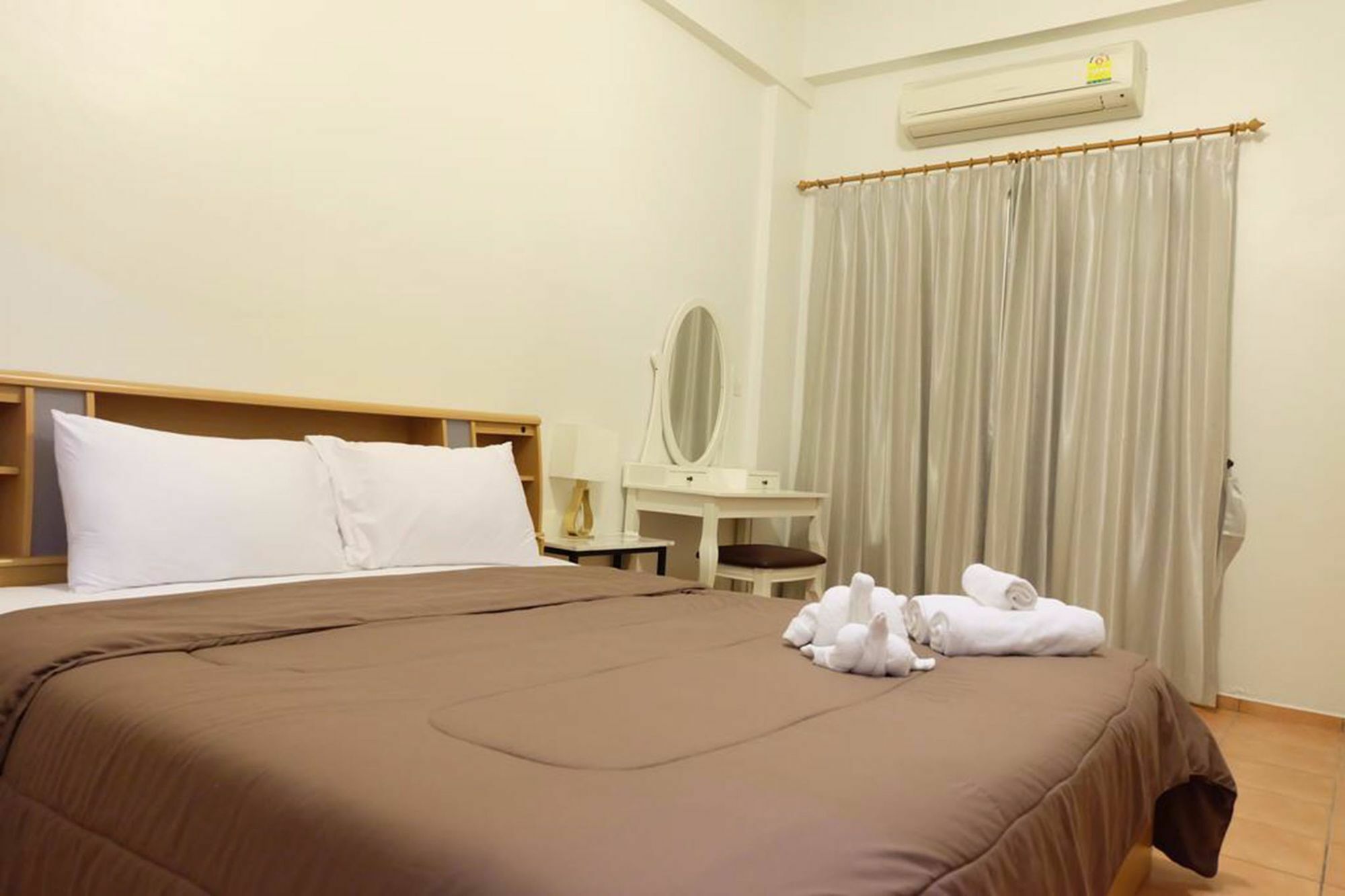 Lomsabai Apartments Bangsaen Εξωτερικό φωτογραφία